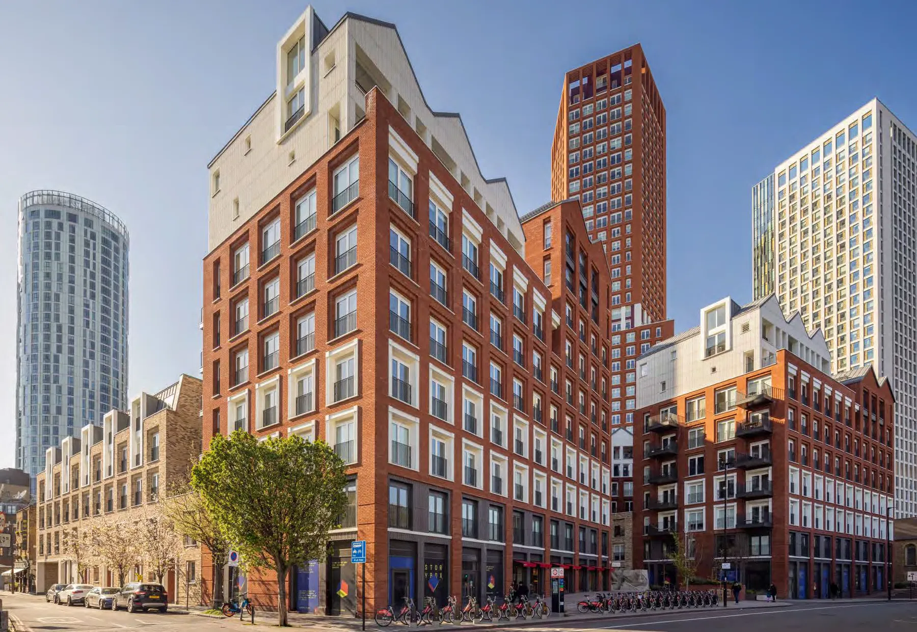 1 bed · 635 sq ft