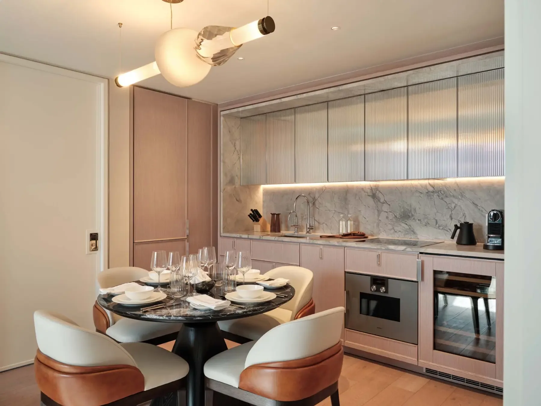 1 bed · 603 sq ft