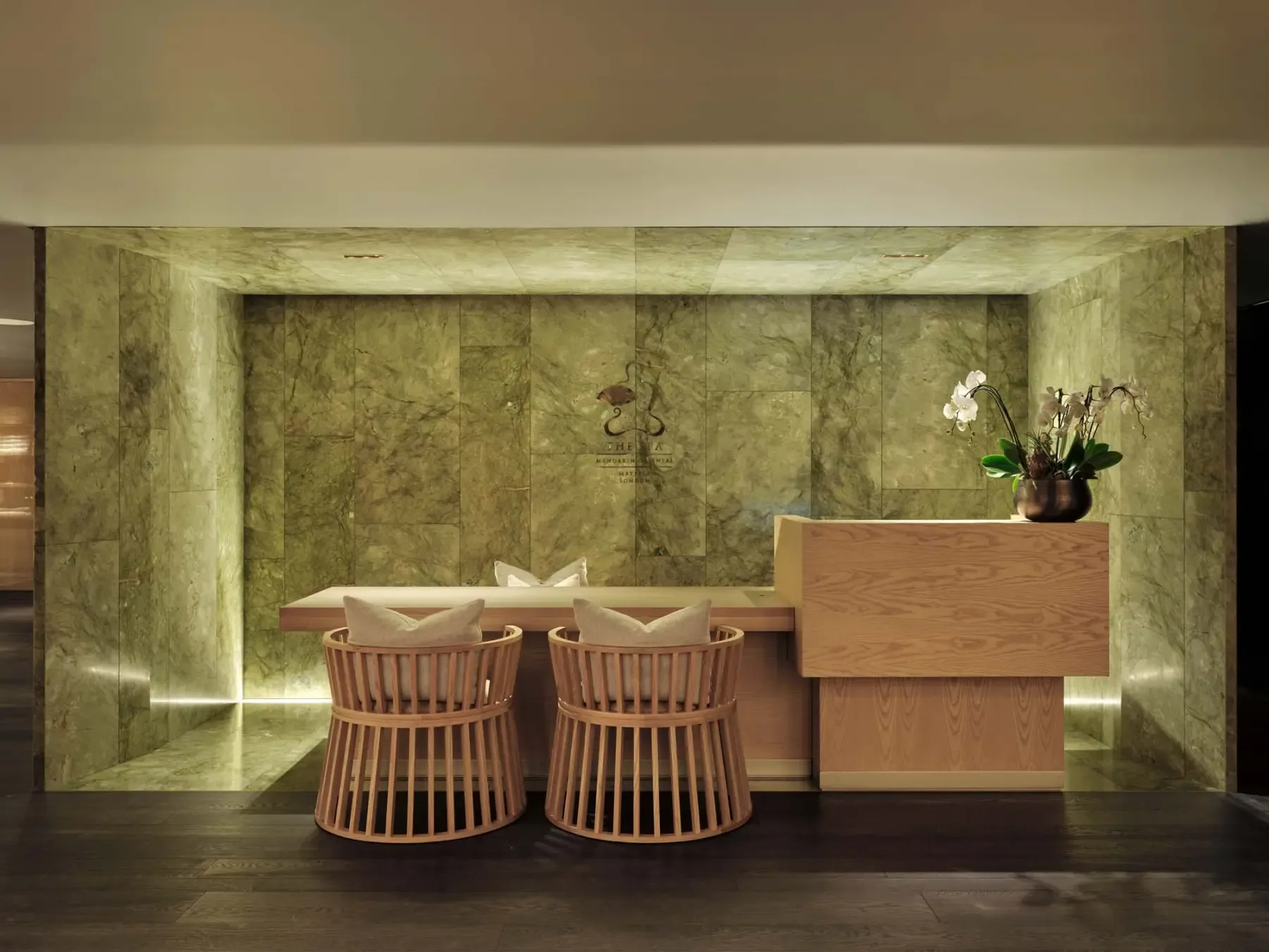 2 bed · 764 sq ft