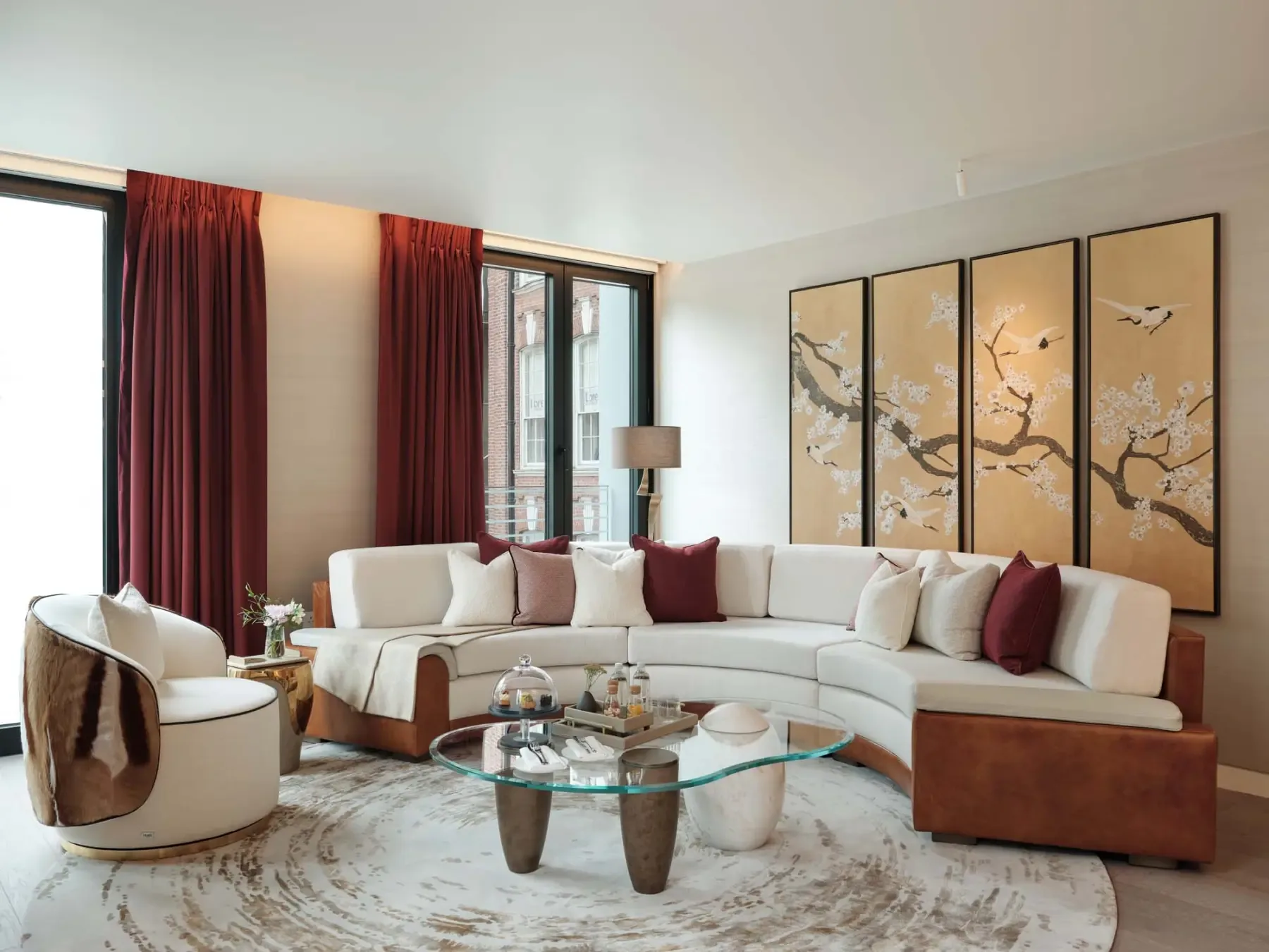 2 bed · 980 sq ft