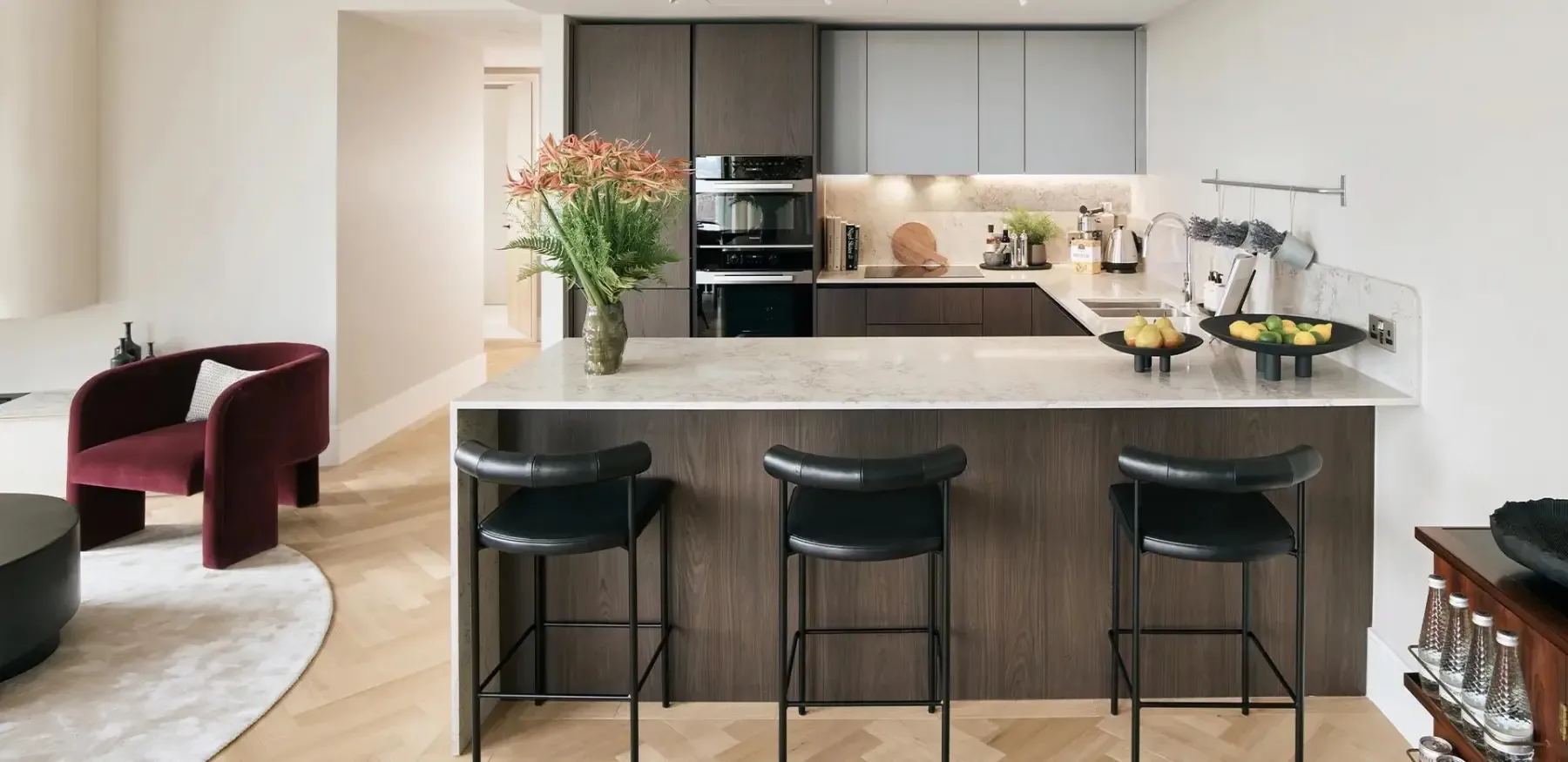 3 bed · 1087 sq ft